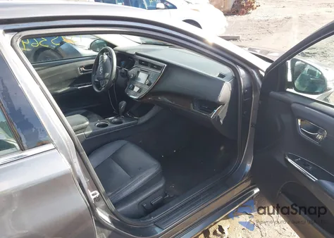 2015 Toyota Avalon Xle z USA, uszkodzony, nr VIN 4T1BK1EB0FU145121